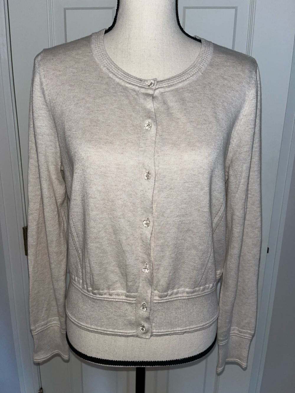 Banana Republic Classic Crewneck Button-Front Sweater - Oatmeal- LP